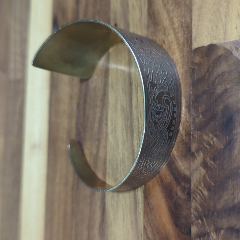 Celtic knot copper and brass tapered cuff bracelet